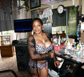 Atlanta Nude Black Chicks - Big boob black girl porn